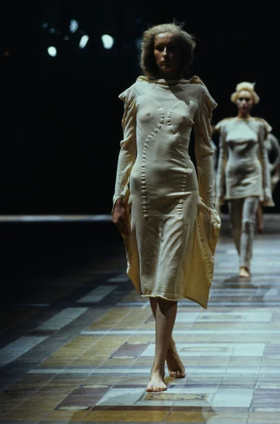 Look 75